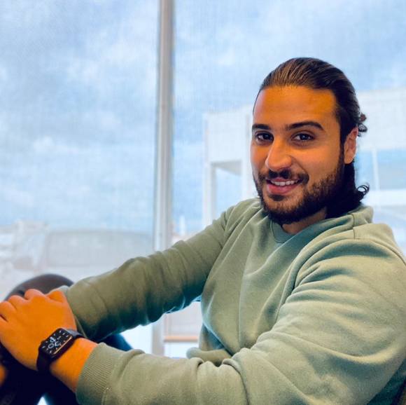 Meet your Posher, Fares - Picture 1 of 1